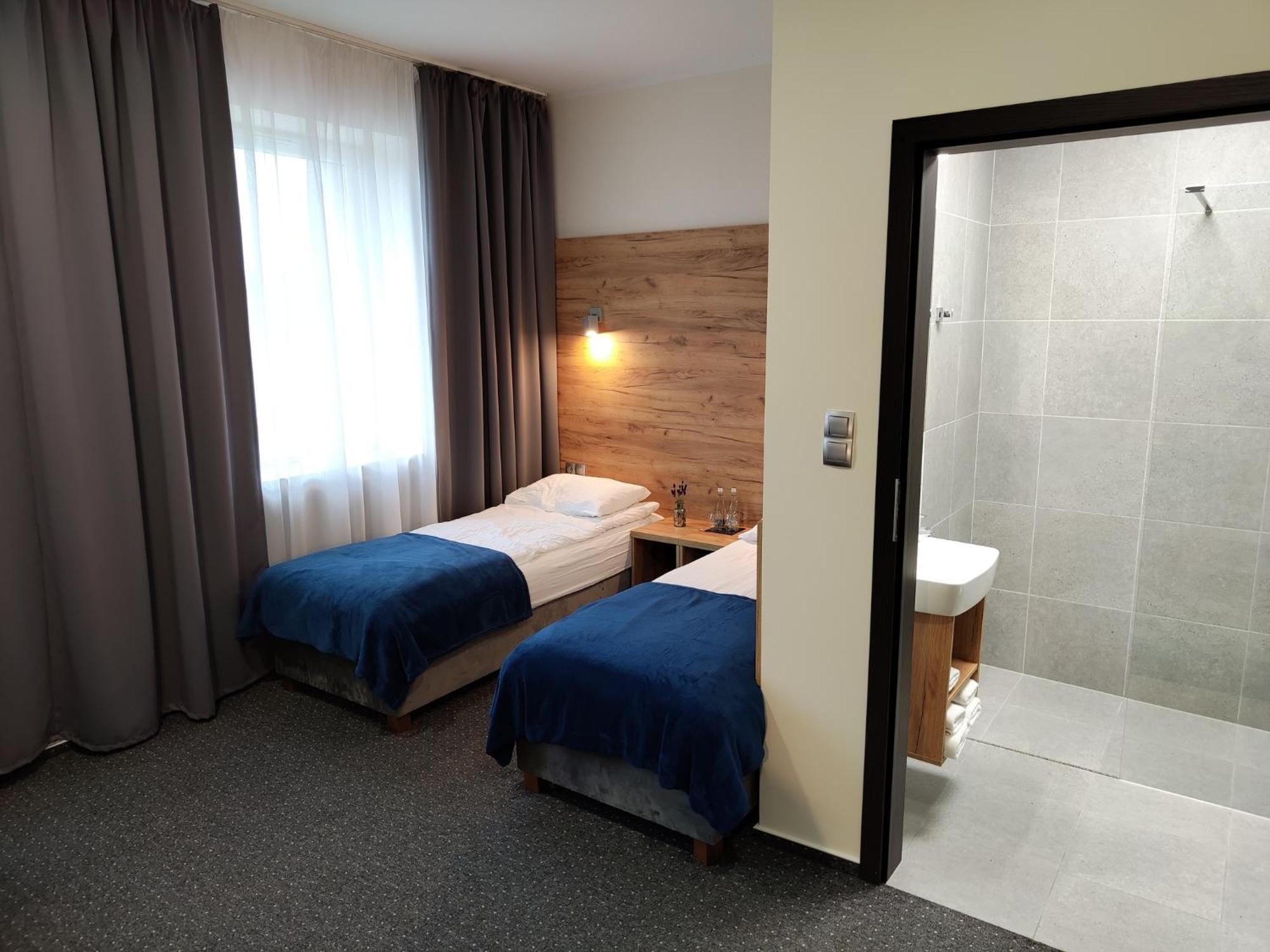 S7 Hotel Kielce Ngoại thất bức ảnh