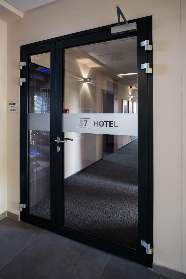 S7 Hotel Kielce Ngoại thất bức ảnh