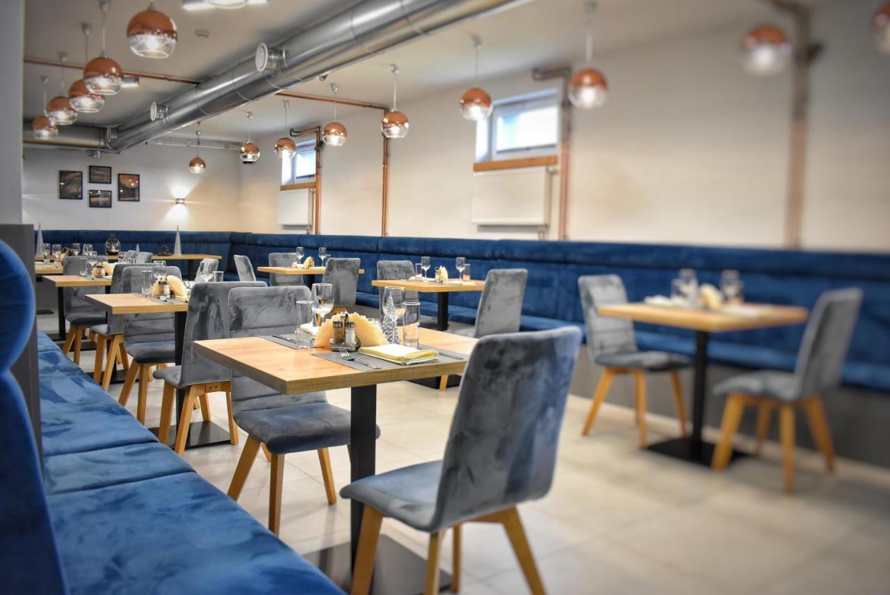 S7 Hotel Kielce Ngoại thất bức ảnh